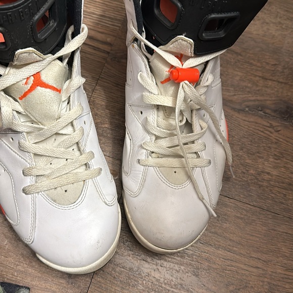 Air Jordan 6 Retro “White Infrared” size 11.5 men’s still in good condition - Picture 2 of 7
